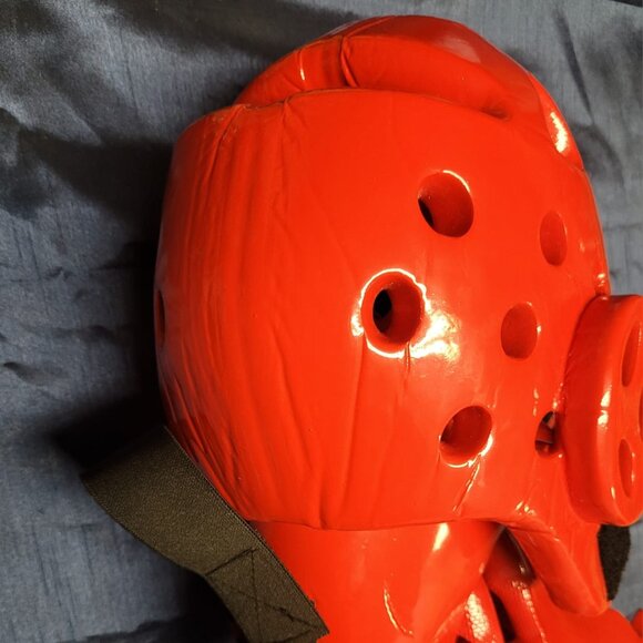 Martial arts sparring gear - Picture 3 of 9